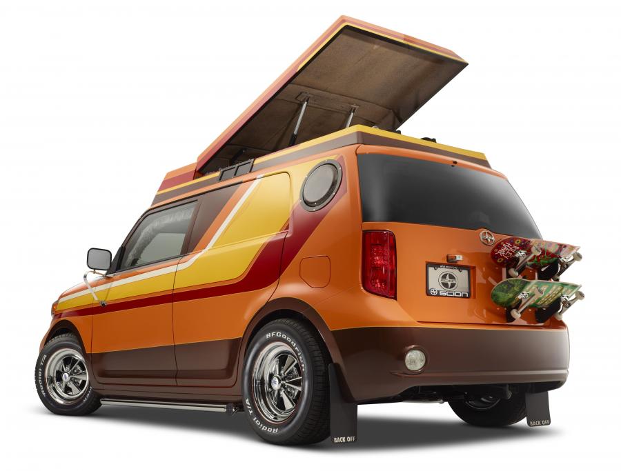  Scion xB x Riley Hawk Skate Tour 2014 года  (фото 2 из 9)